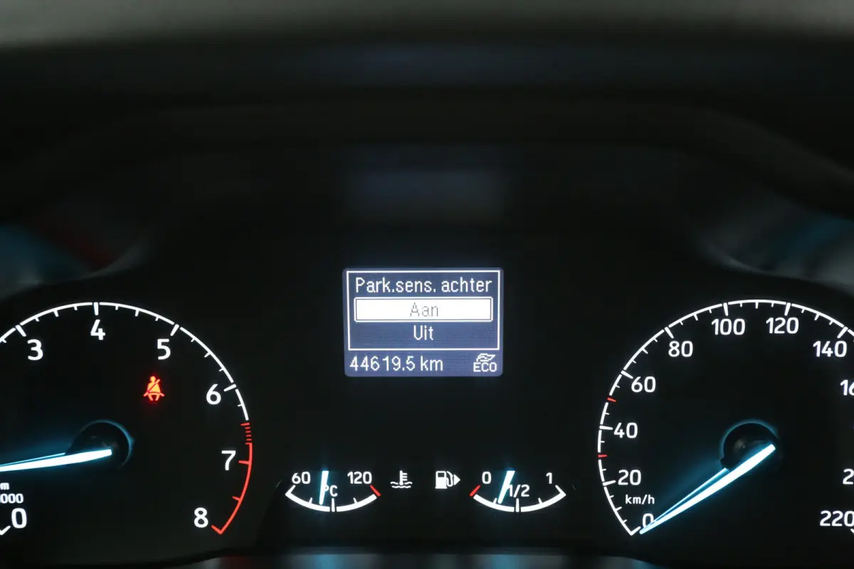 101PK | Benzine | Airco | Parkeersens. | Elektrpakket