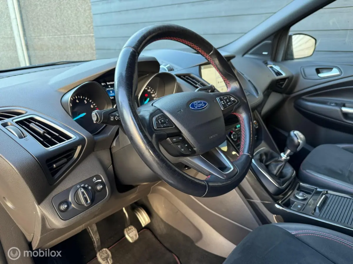 1.5 EcoBoost ST Line Trekhaak/Xenon/Winterpack/Clima