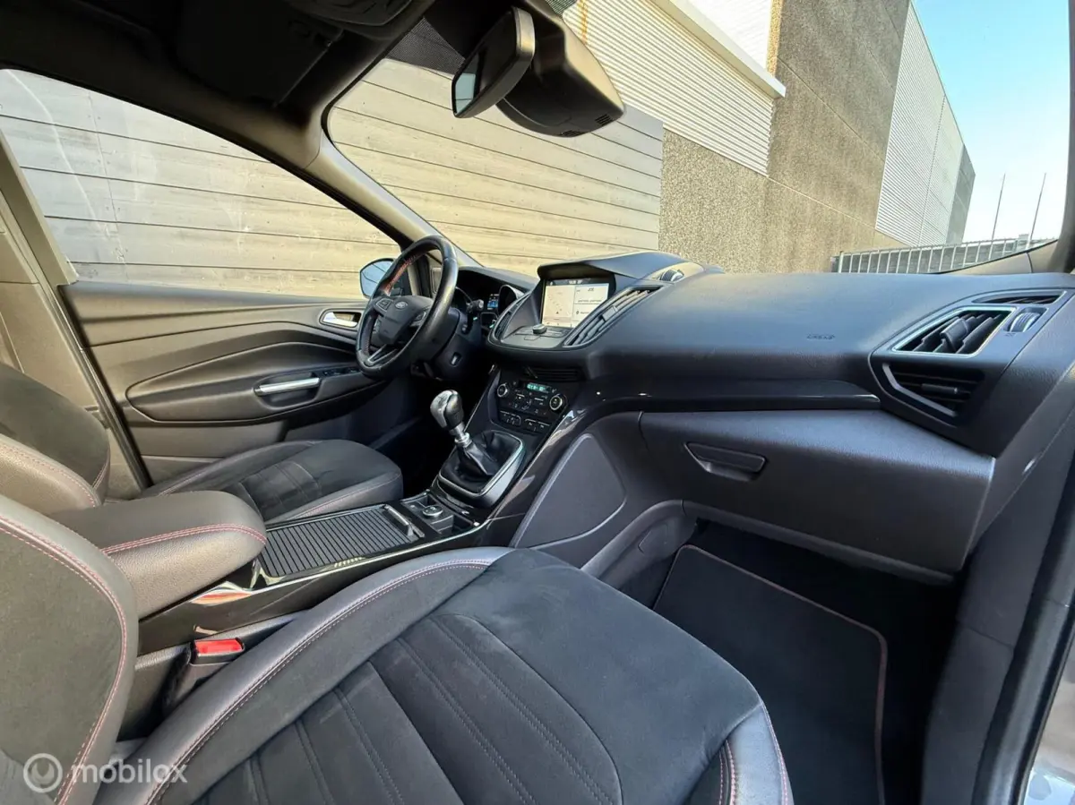 1.5 EcoBoost ST Line Trekhaak/Xenon/Winterpack/Clima