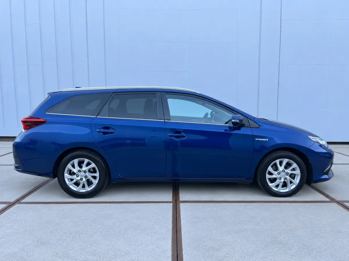 1.8 Hybrid Dynamic Clima | full map navi | lm velgen | sensoren | camera | cruise control | NAP