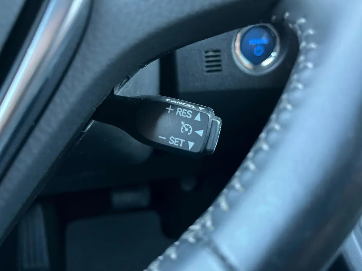 1.8 Hybrid Dynamic Clima | full map navi | lm velgen | sensoren | camera | cruise control | NAP