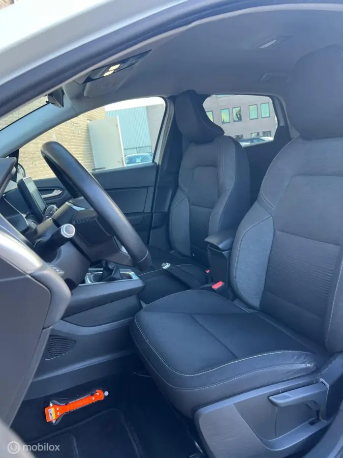 1.0| Airco| Cruise| Trekhaak| Carplay | 1EIG