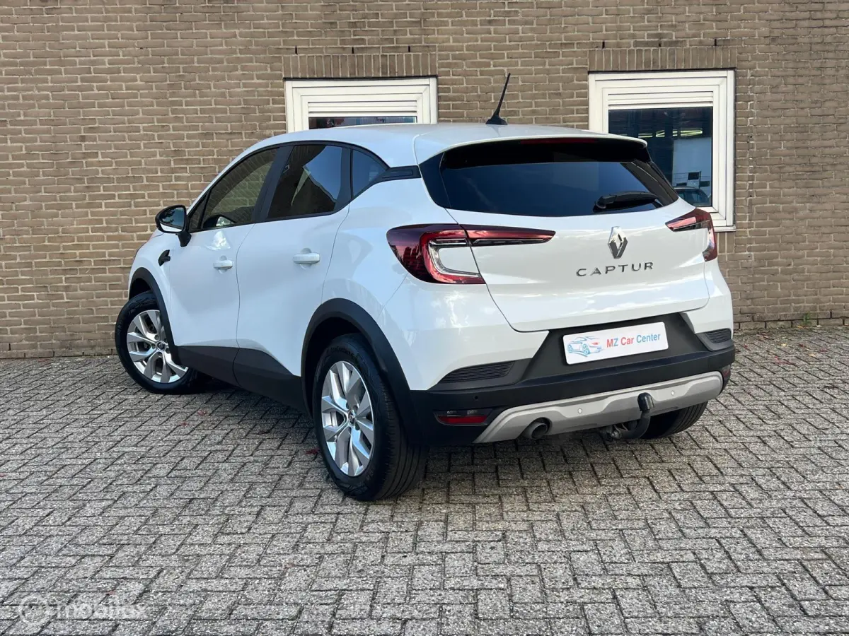 1.0| Airco| Cruise| Trekhaak| Carplay | 1EIG