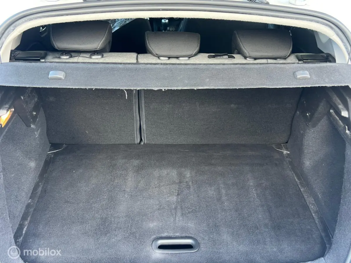 1.0| Airco| Cruise| Trekhaak| Carplay | 1EIG