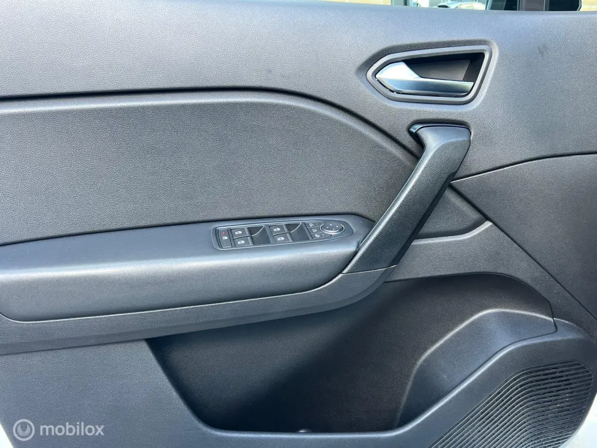1.0| Airco| Cruise| Trekhaak| Carplay | 1EIG