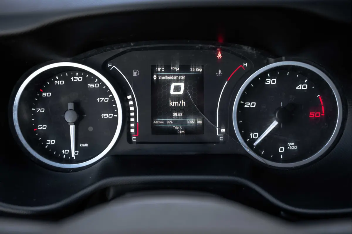 3.0L 40C18 | N1 | L4H2 | Cruise | Volledig Ingericht | Airco | Trekhaak | Imperiaal