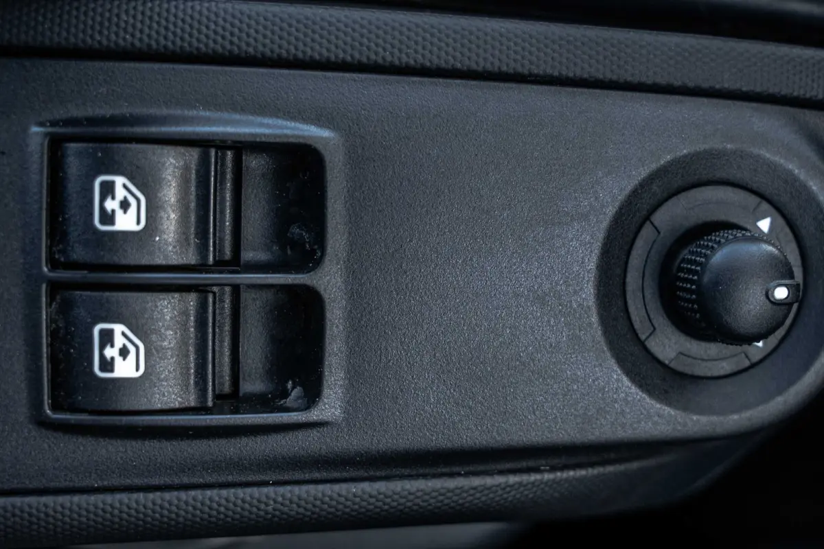 3.0L 40C18 | N1 | L4H2 | Cruise | Volledig Ingericht | Airco | Trekhaak | Imperiaal
