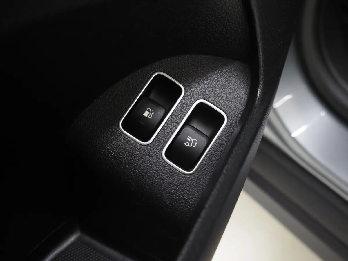 350 e 4MATIC | Leder | Sfeerlicht | Camera | Stoelverwarming | Dodehoek | Cruise | LED