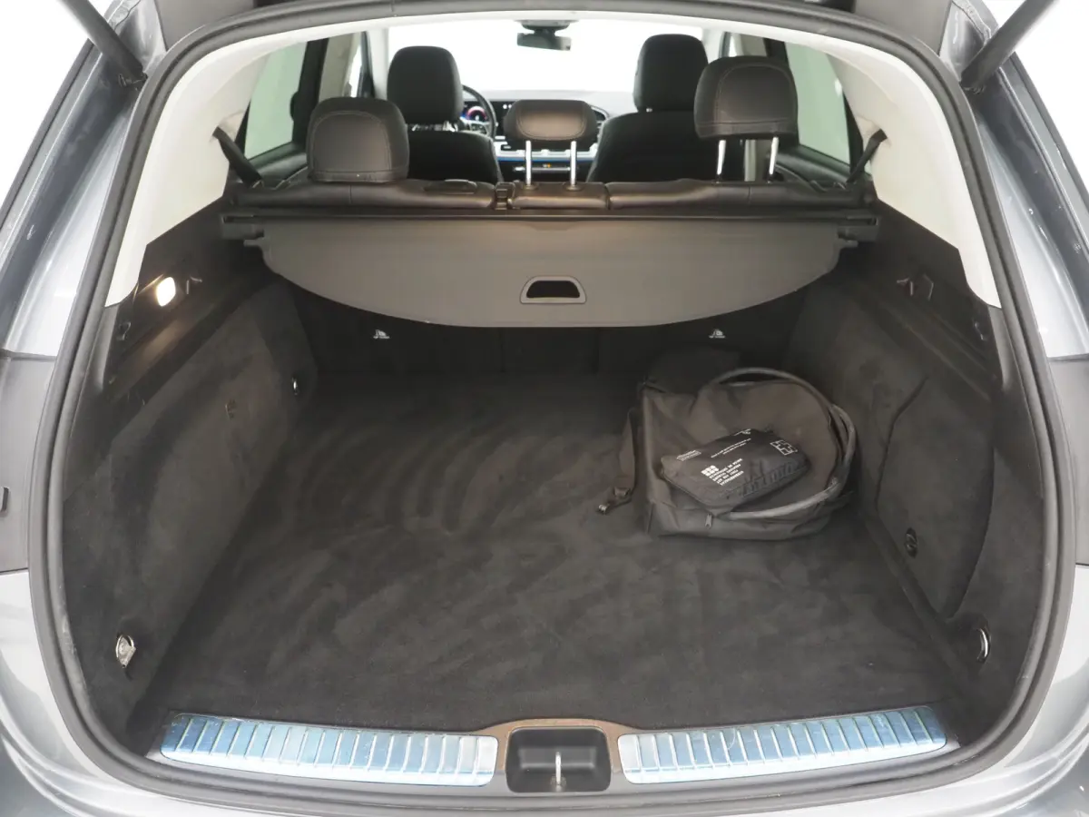 350 e 4MATIC | Leder | Sfeerlicht | Camera | Stoelverwarming | Dodehoek | Cruise | LED