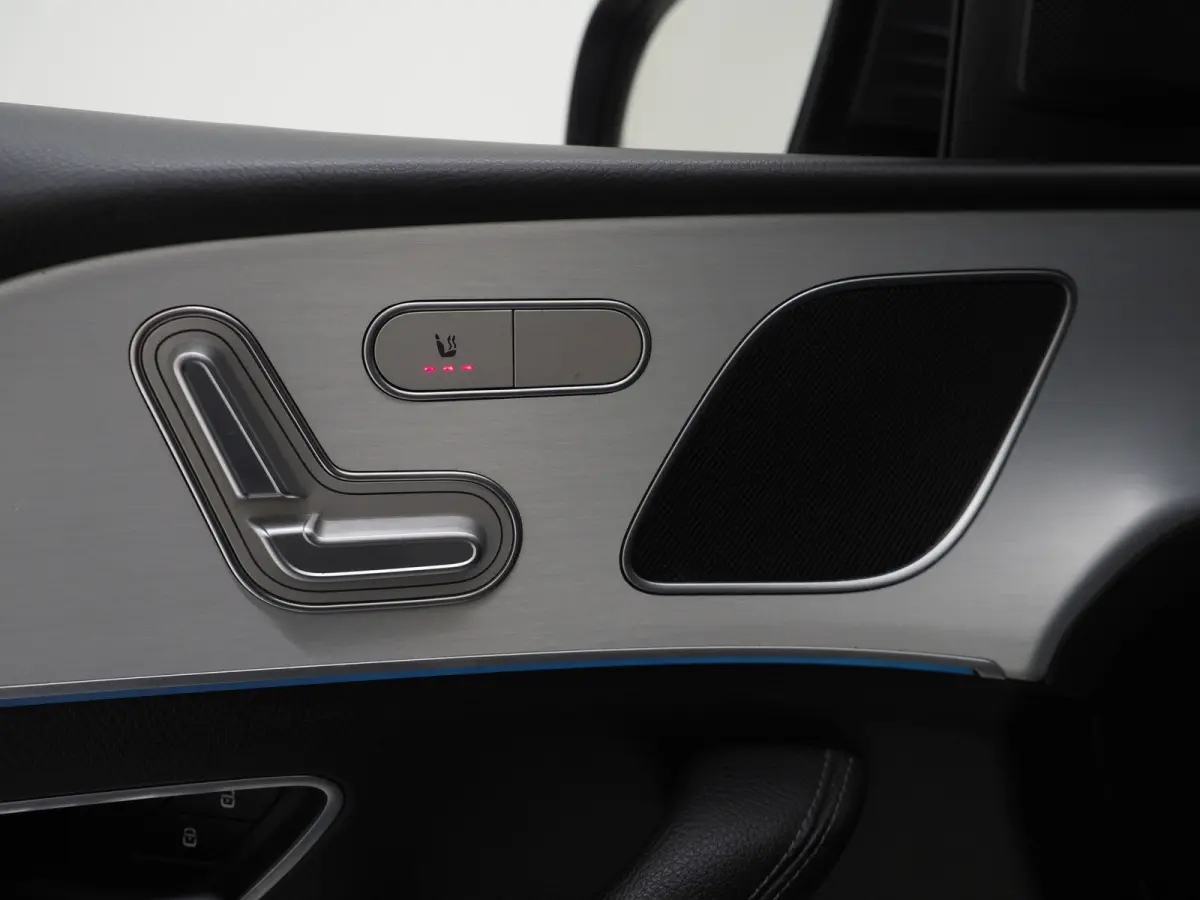 350 e 4MATIC | Leder | Sfeerlicht | Camera | Stoelverwarming | Dodehoek | Cruise | LED