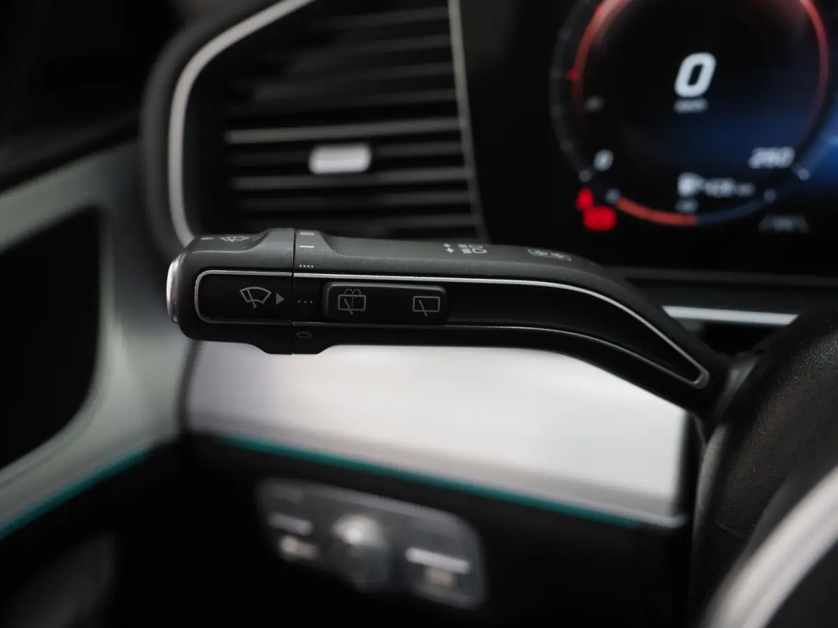 350 e 4MATIC | Leder | Sfeerlicht | Camera | Stoelverwarming | Dodehoek | Cruise | LED