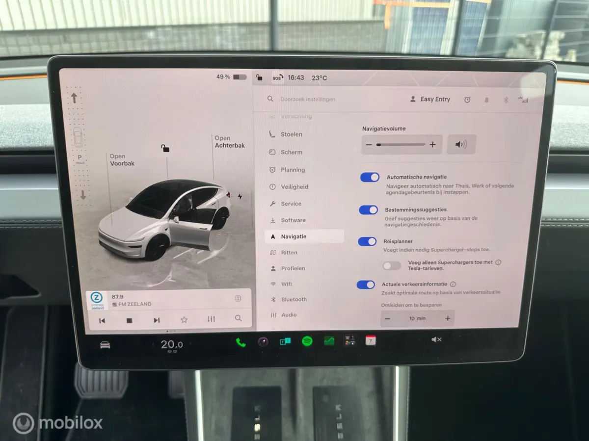 RWD 58 kWh | Premium Interior | FSD4 | Stoelverwarming en ventilatie | LFP Accu
