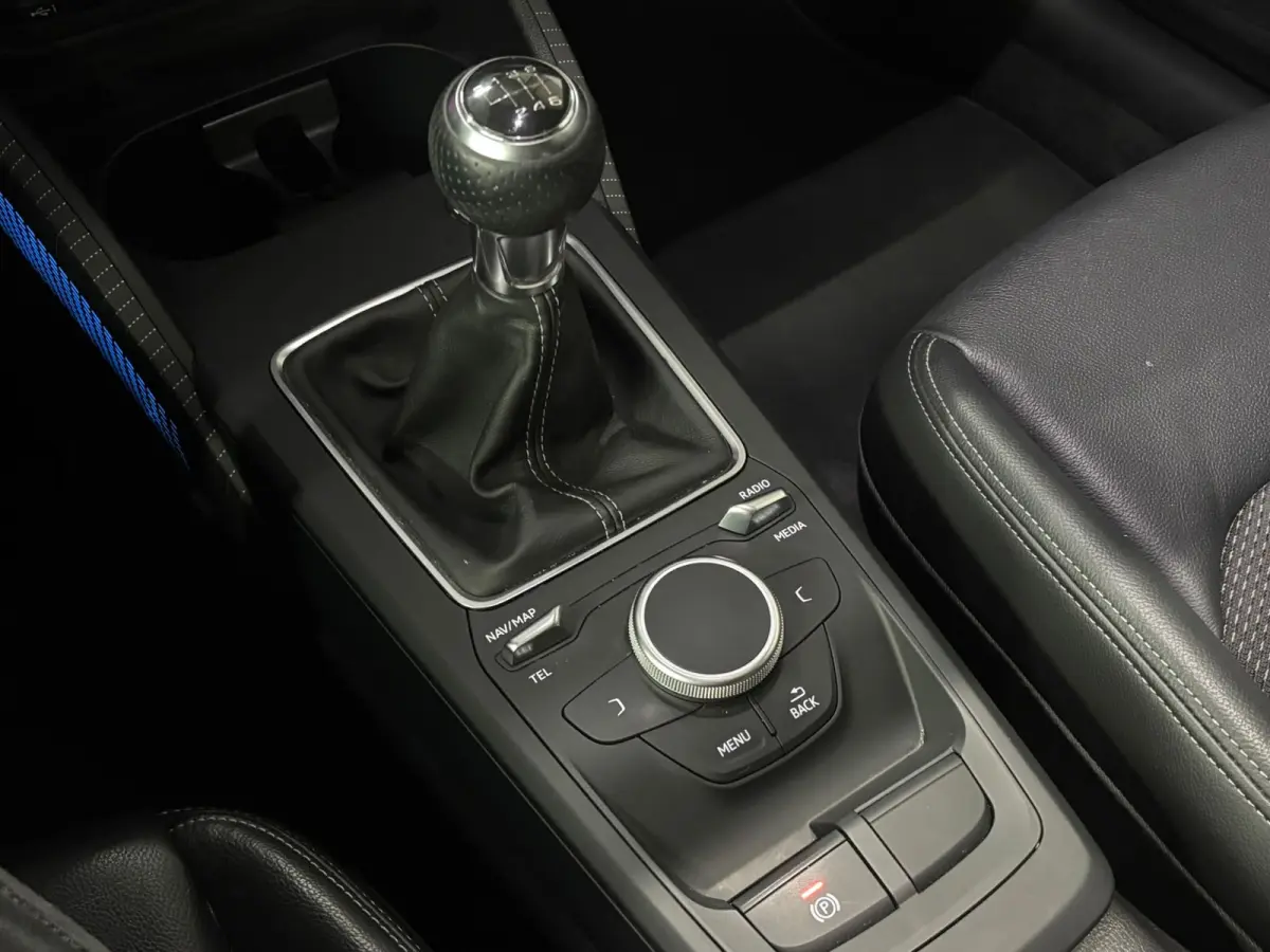 30 TFSI Sport S line Edition - Pano - Camera -