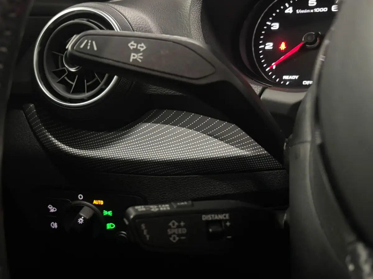 30 TFSI Sport S line Edition - Pano - Camera -