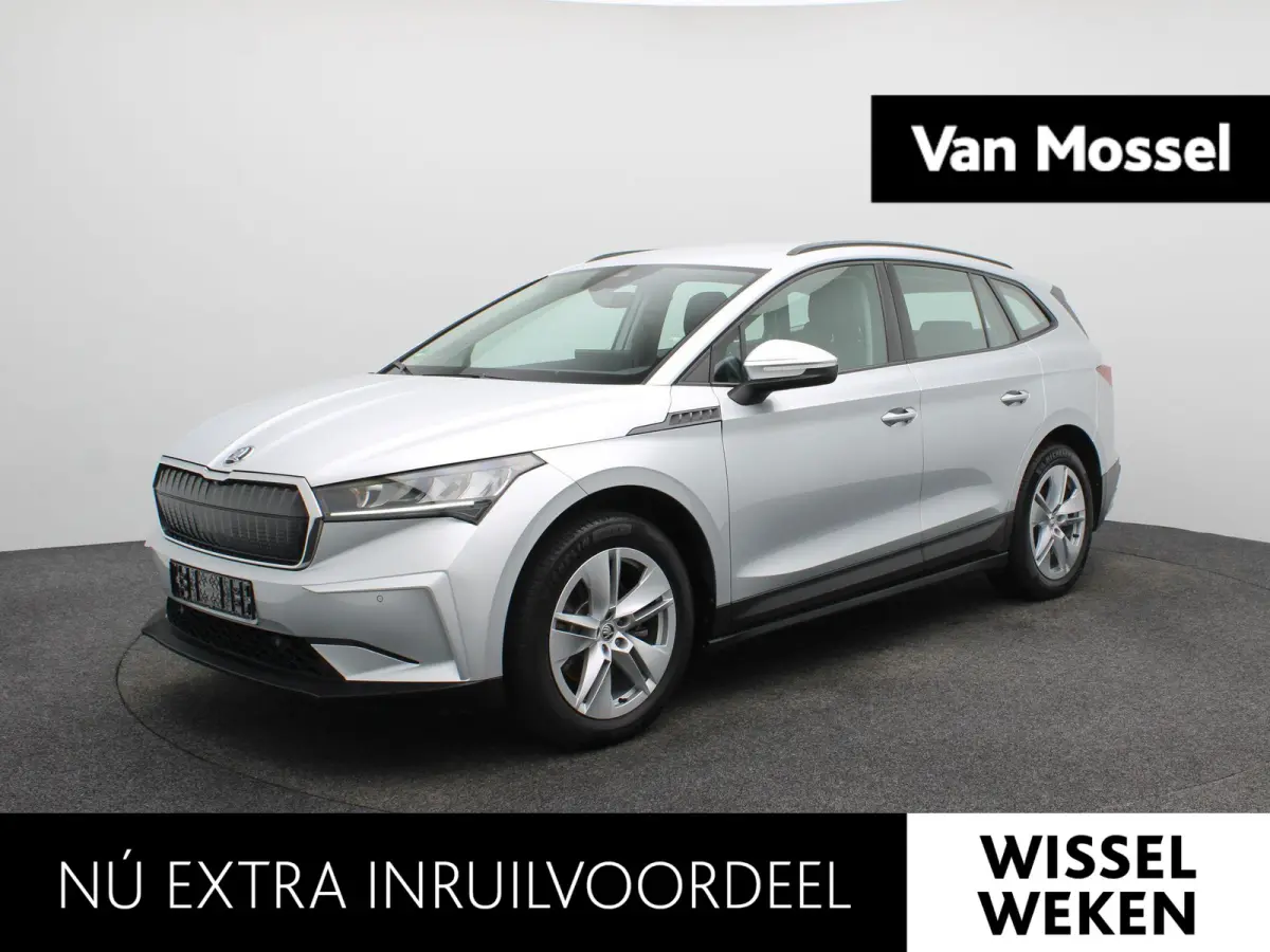 60 Sportline Business | LEDEREN BEKLEDING | 20 " LICHTMETALEN VELGEN | NAVIGATIE FULL MAP | APPLE/ANDROID CARPLAY | 12 MAANDEN BOVAG GARANTIE |