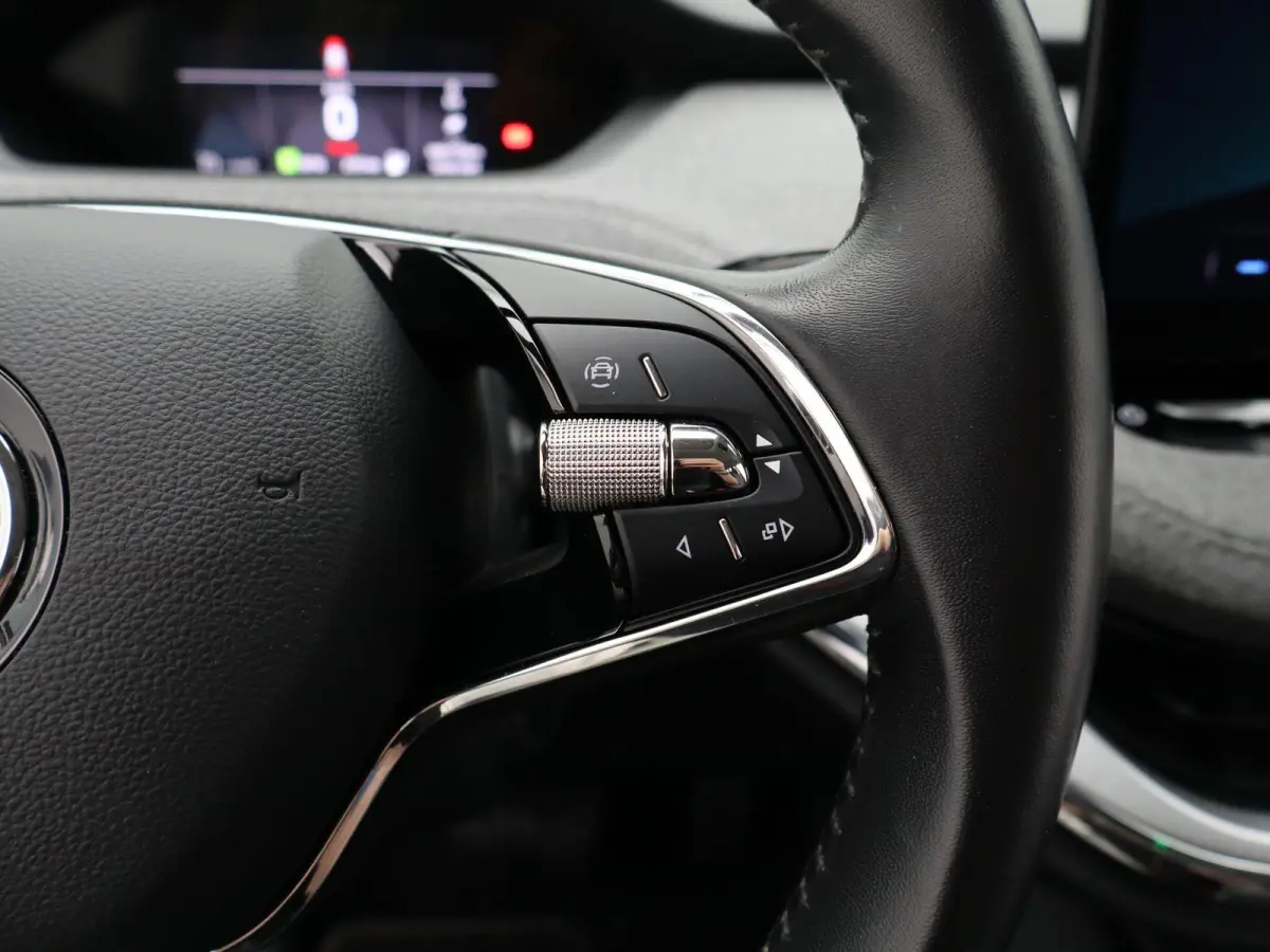 60 Sportline Business
