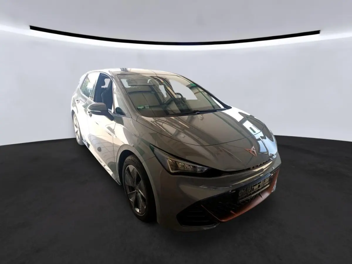 Business 62 kWh