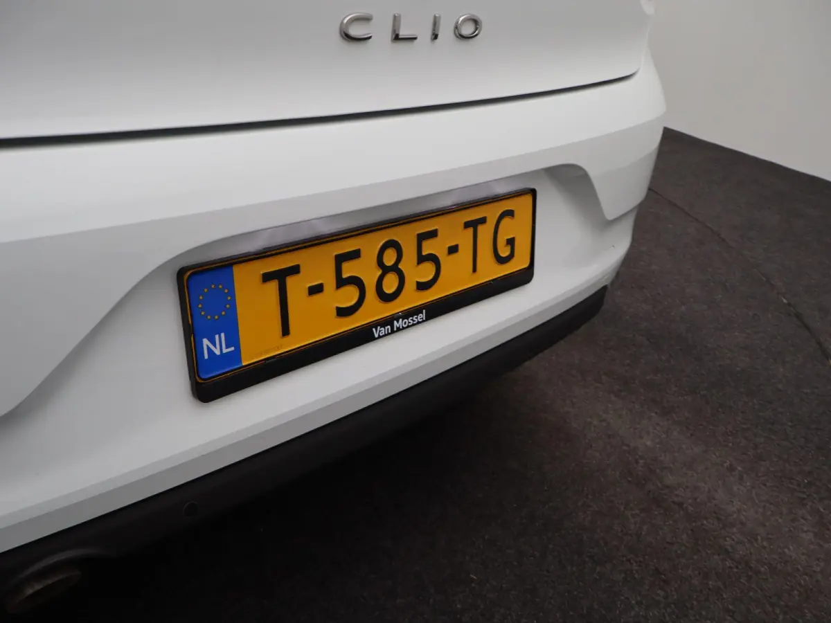 1.0 TCe 90 Equilibre | AIRCO | APPLE/ANDROID CARPLAY | LED VERLICHTING | PARKEERSENSOREN | 12 MAANDEN BOVAG GARANTIE |