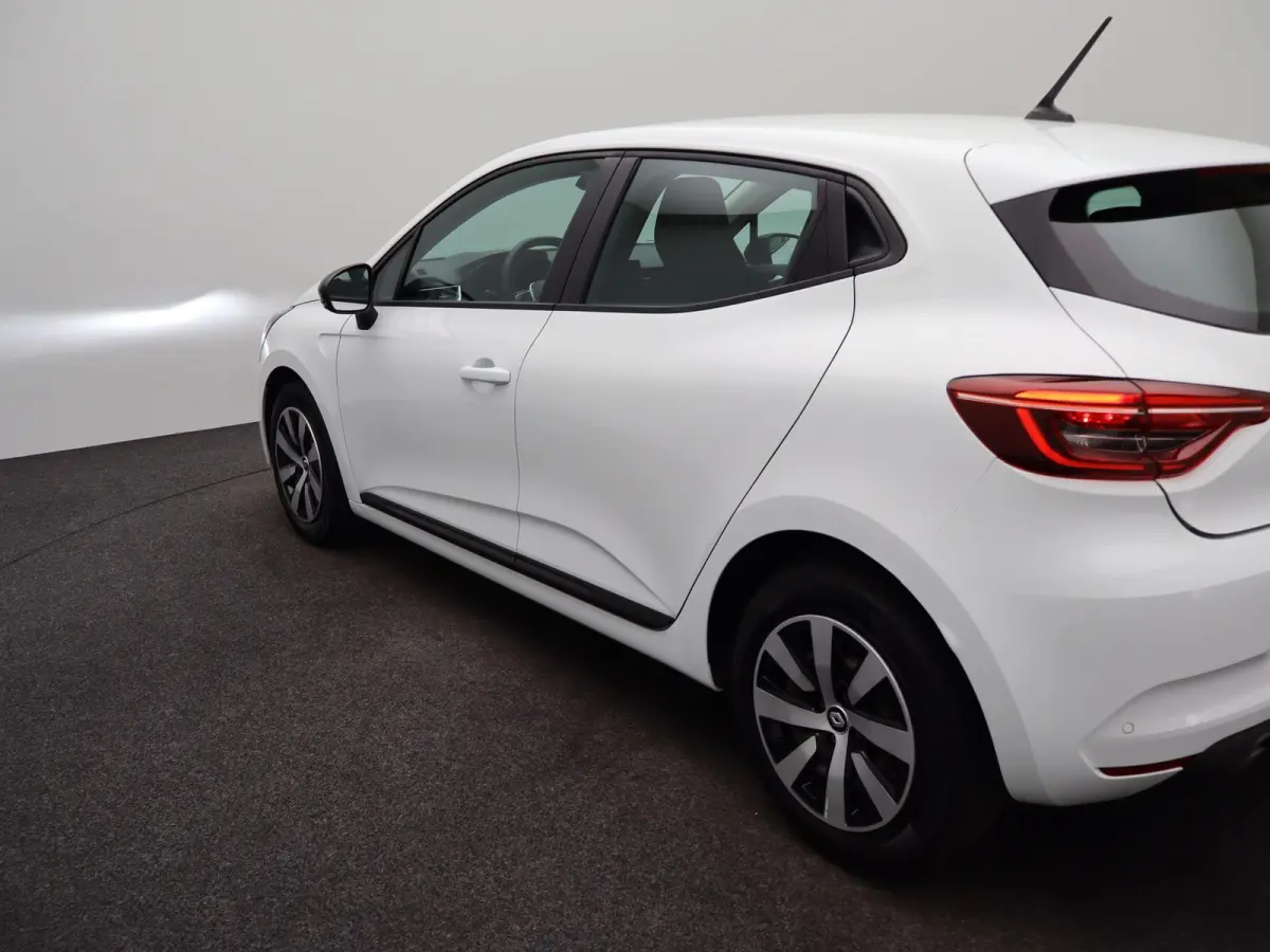 1.0 TCe 90 Equilibre | AIRCO | APPLE/ANDROID CARPLAY | LED VERLICHTING | PARKEERSENSOREN | 12 MAANDEN BOVAG GARANTIE |