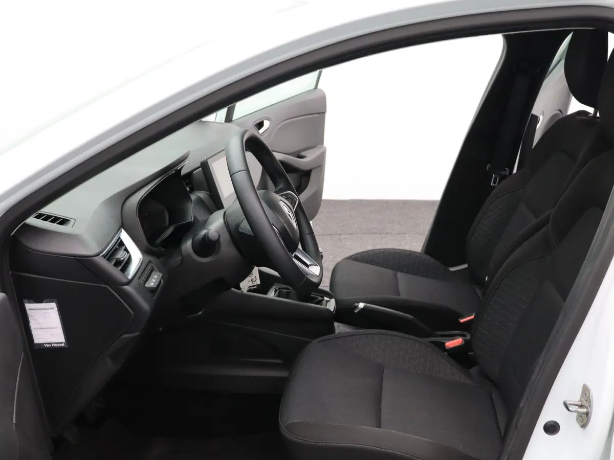 1.0 TCe 90 Equilibre | AIRCO | APPLE/ANDROID CARPLAY | LED VERLICHTING | PARKEERSENSOREN | 12 MAANDEN BOVAG GARANTIE |