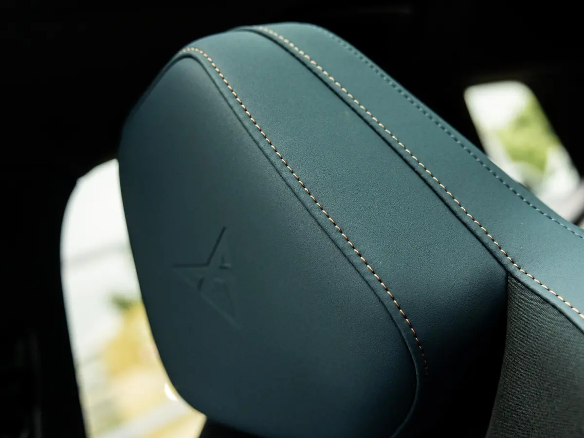 1.5 TSI e-Hybrid Essential | DEMO| Panoramadak | Stoel-Stuurverwarming | Virtual Cockpit | Achteruitrijcamera | Half-Leder | Climate Control | 19" Lichtmetalen Velgen | BTW Auto |