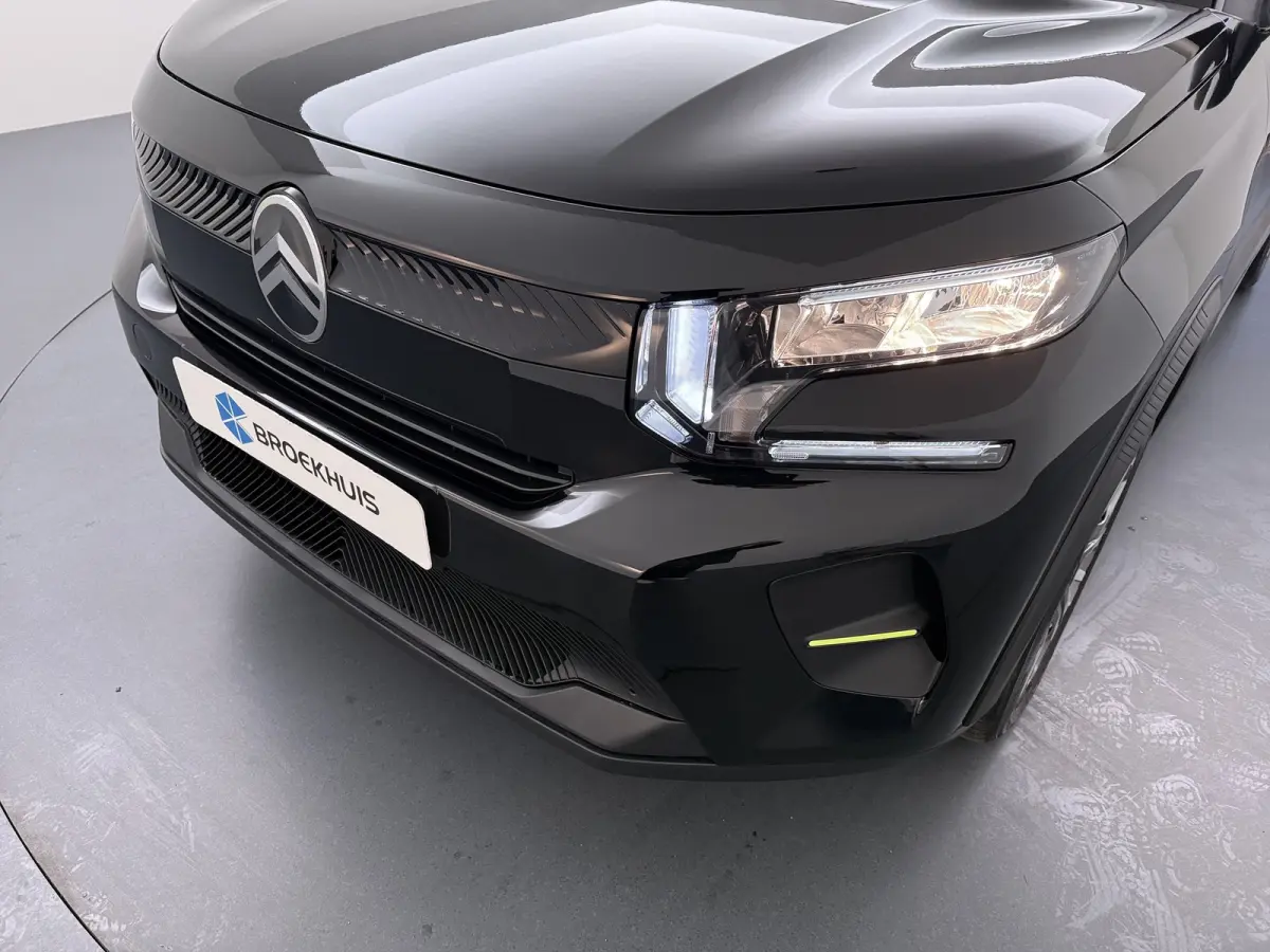 Tonic 113pk Comfort Range 44 kWh | €3100,- korting ! | Carplay | Cruise Control | Head-up display | Parkeersensor achter