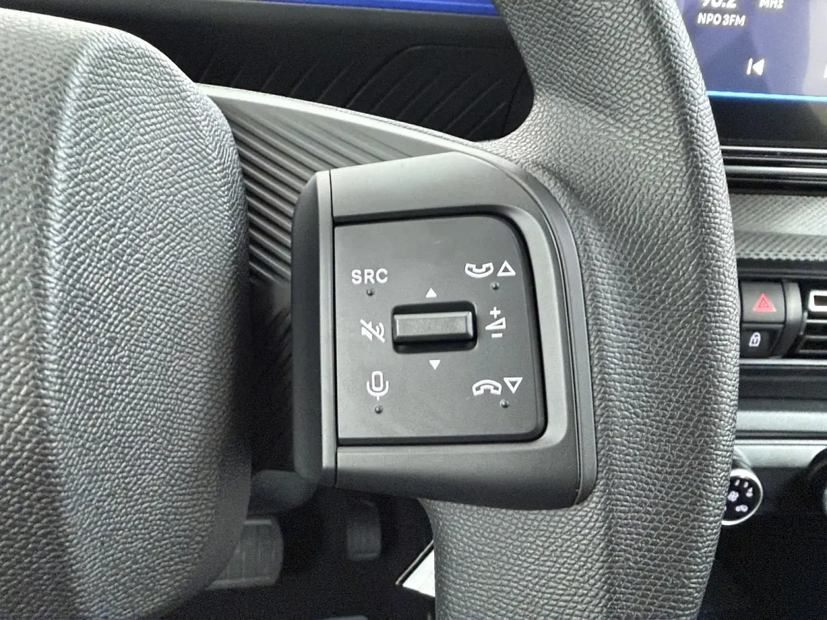 Tonic 113pk Comfort Range 44 kWh | €3100,- korting ! | Carplay | Cruise Control | Head-up display | Parkeersensor achter