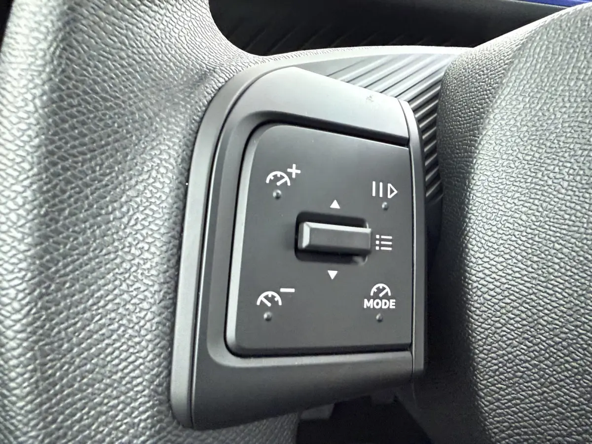 Tonic 113pk Comfort Range 44 kWh | €3100,- korting ! | Carplay | Cruise Control | Head-up display | Parkeersensor achter