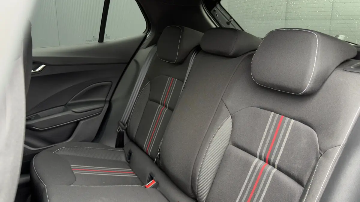 1.0 TSI 115pk 7-DSG Monte Carlo | Camera | 17" | Carplay | Stoelverwarming | Keyless