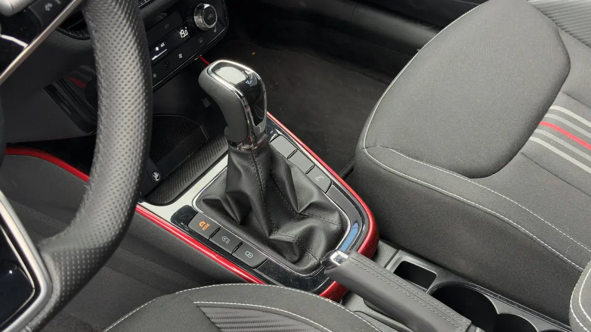 1.0 TSI 115pk 7-DSG Monte Carlo | Camera | 17" | Carplay | Stoelverwarming | Keyless