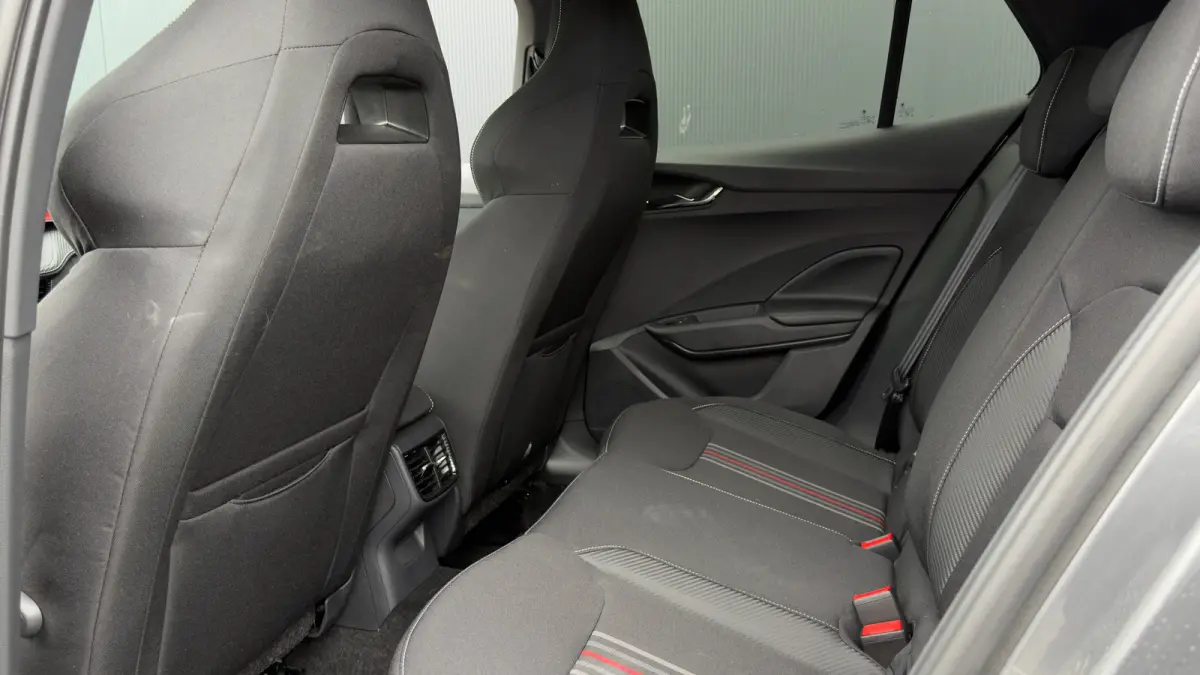1.0 TSI 115pk 7-DSG Monte Carlo | Camera | 17" | Carplay | Stoelverwarming | Keyless