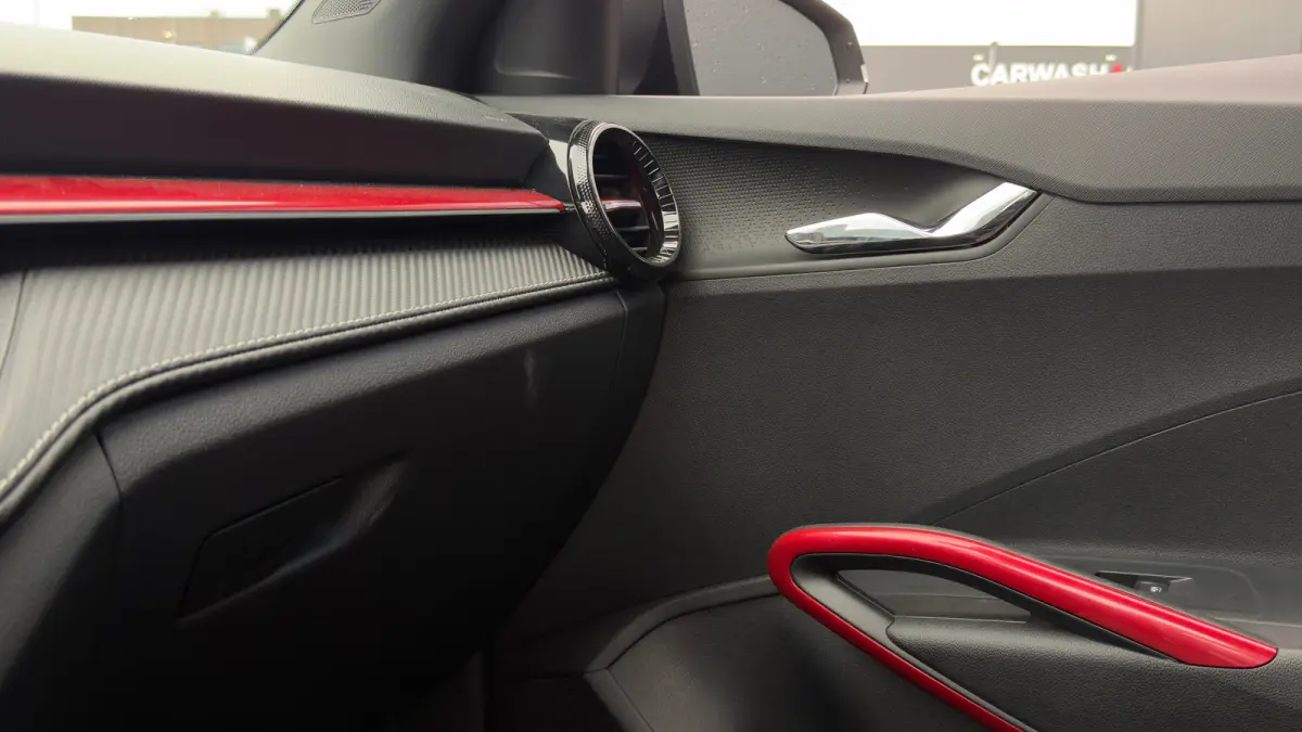 1.0 TSI 115pk 7-DSG Monte Carlo | Camera | 17" | Carplay | Stoelverwarming | Keyless