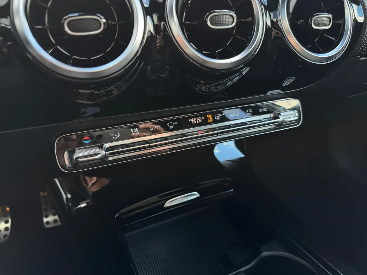 220 AMG Launch ✅ Pano ✅ LED ✅ CarPlay