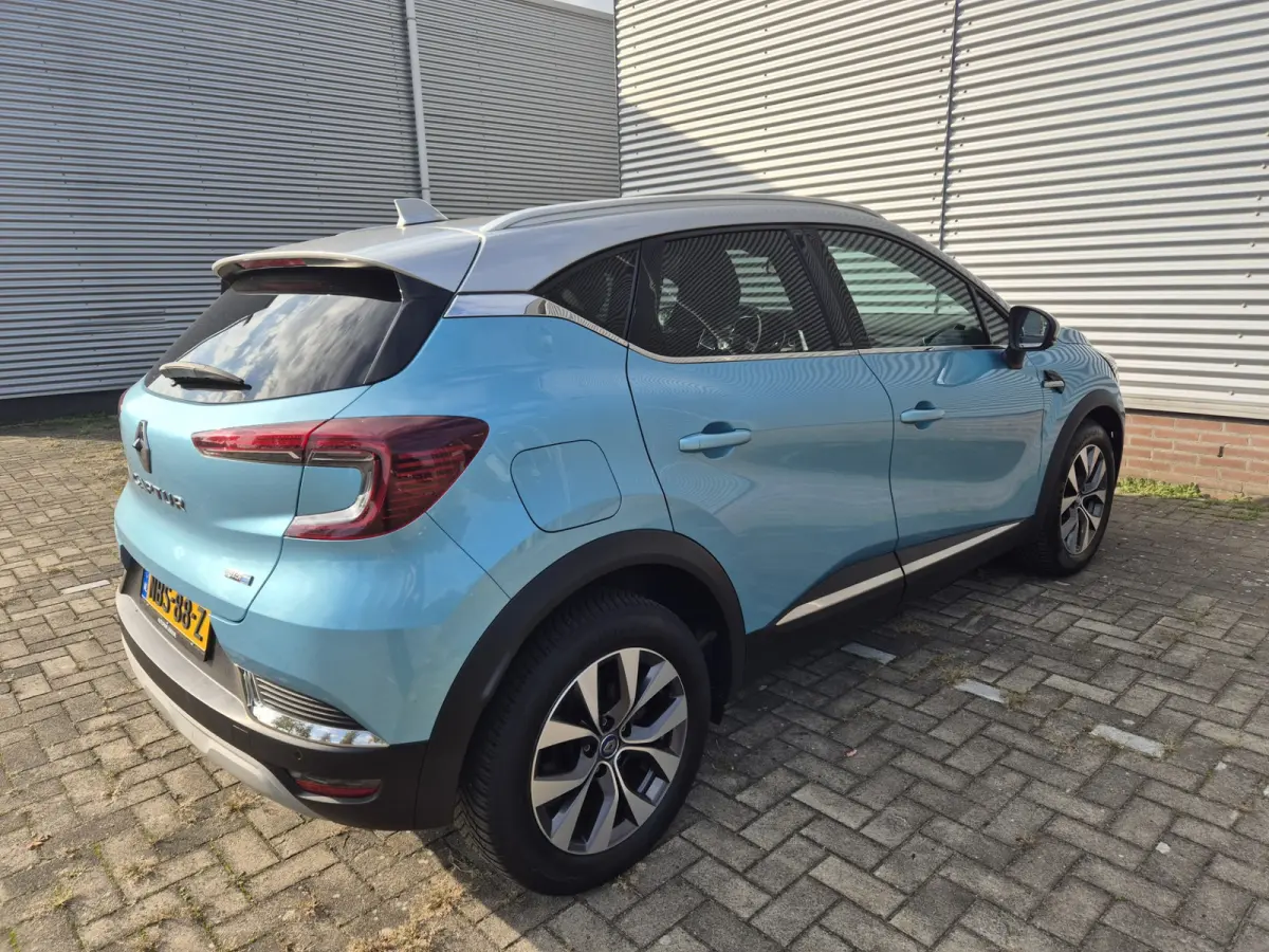 1.6 E-Tech Plug-in Hybrid 160 Intens,Navigatie/Camera,Stoelverwarming,Cruisecontrol,