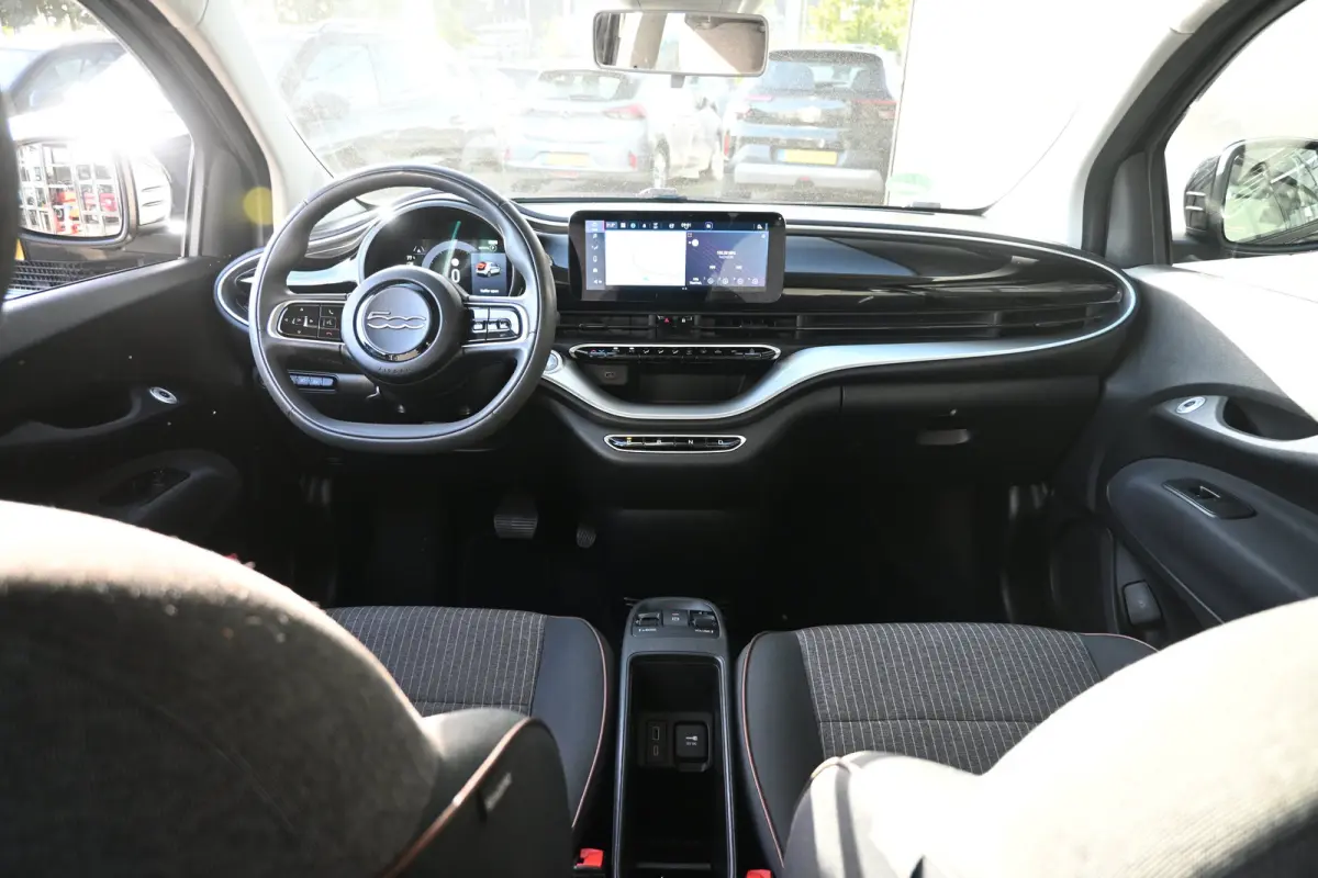 Icon 42 kWh 3-Fase 92,5%SOH! | Navi By App | Achteruitrijcamera | Climate Control | Cruise Control |!!