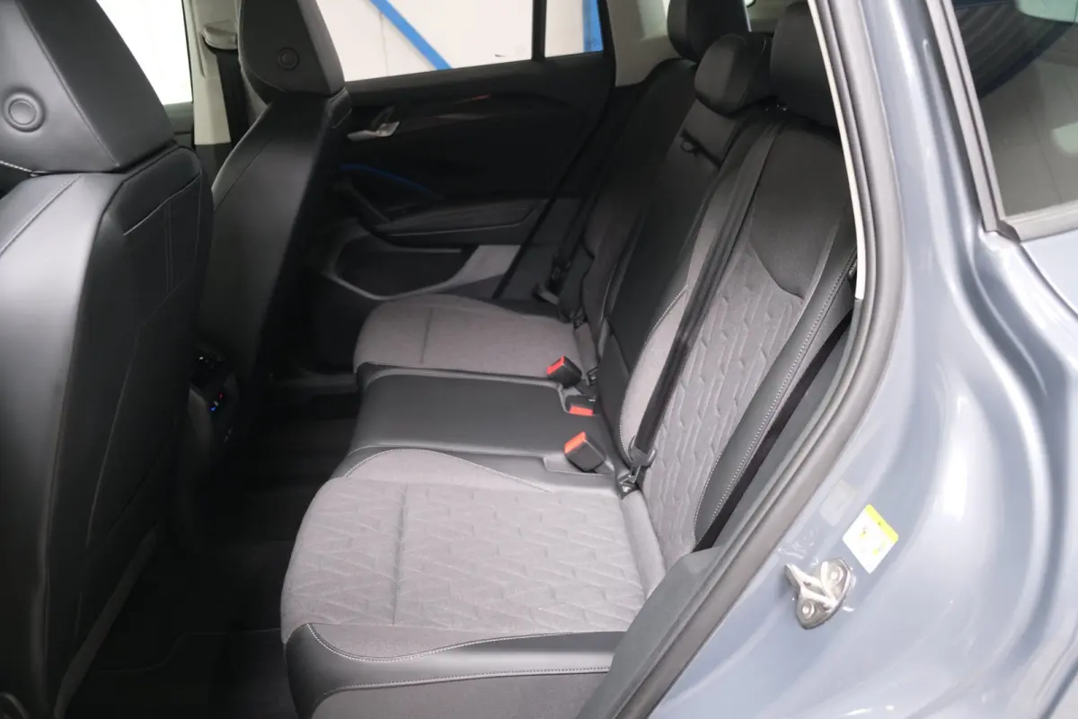 1.5 eTSI Life Edition Automaat - N.A.P. Airco, Cruise, Navi, PDC, Carplay, Virtueel display.
