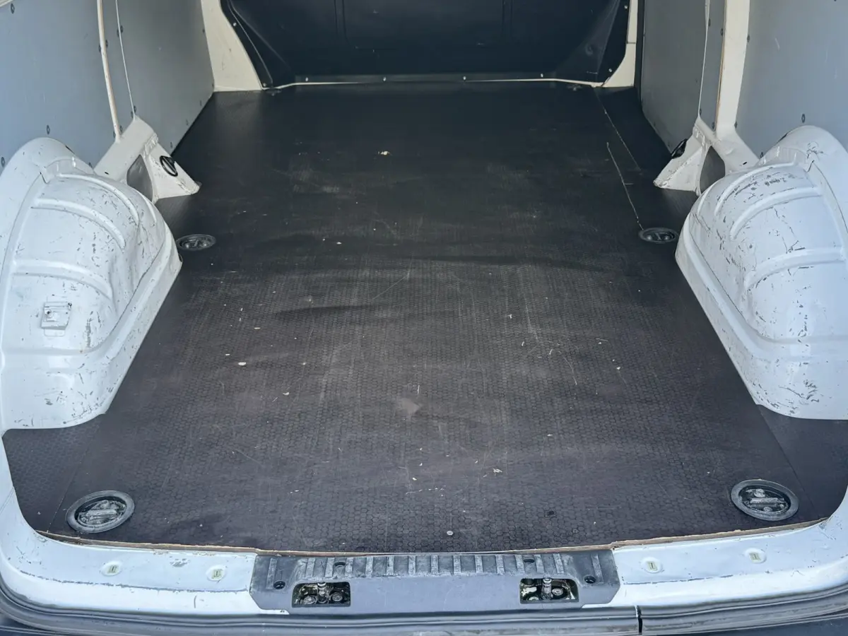 2.0 TDI L2H3 28 Comfortline Carplay Cruise Navigatie Airco Trekhaak 3 Zitplaatsen