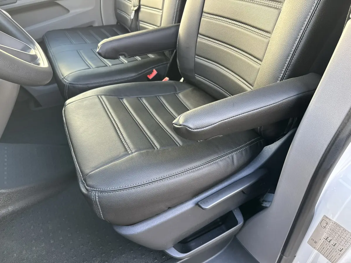 2.0 TDI L2H3 28 Comfortline Carplay Cruise Navigatie Airco Trekhaak 3 Zitplaatsen