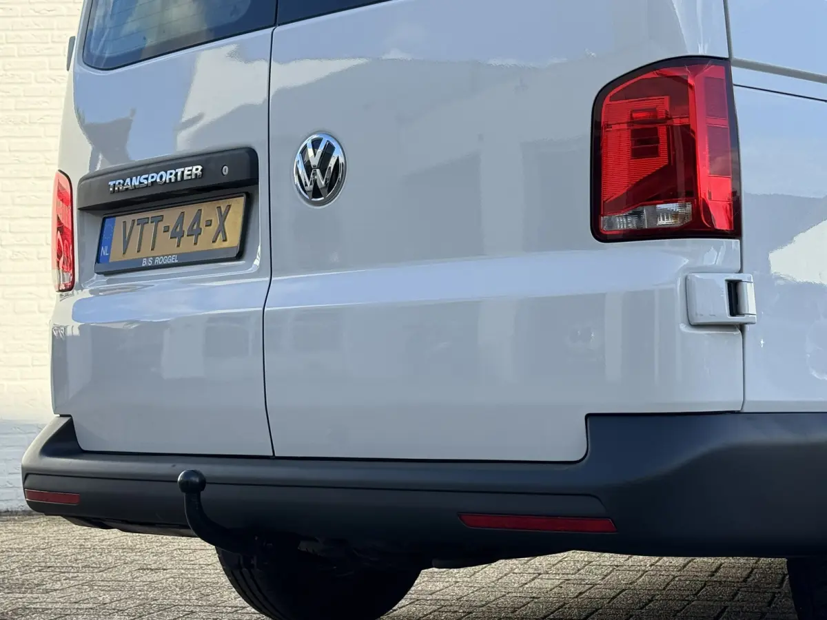 2.0 TDI L2H3 28 Comfortline Carplay Cruise Navigatie Airco Trekhaak 3 Zitplaatsen