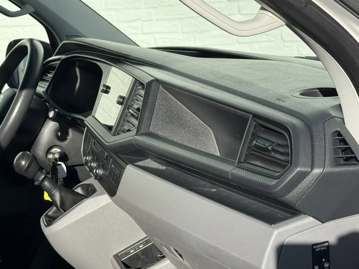 2.0 TDI L2H3 28 Comfortline Carplay Cruise Navigatie Airco Trekhaak 3 Zitplaatsen