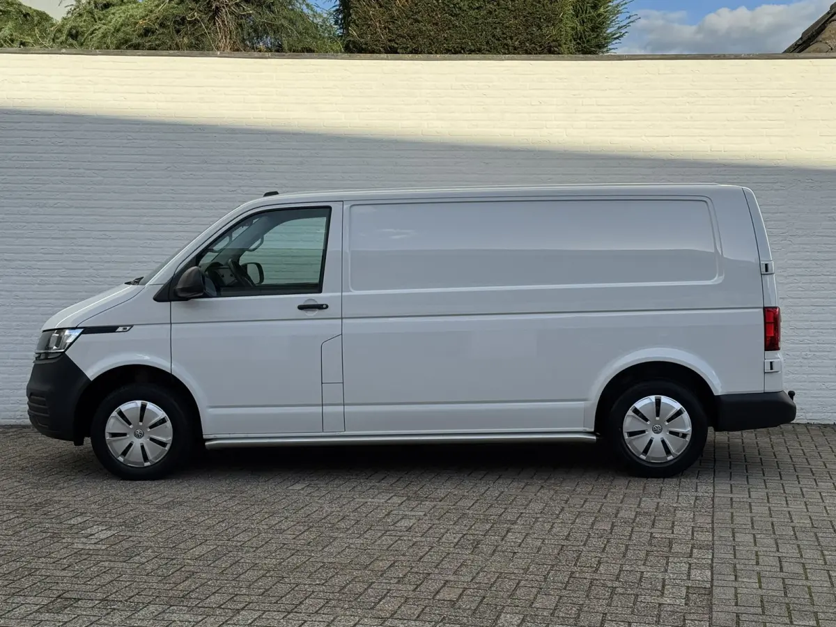 2.0 TDI L2H3 28 Comfortline Carplay Cruise Navigatie Airco Trekhaak 3 Zitplaatsen