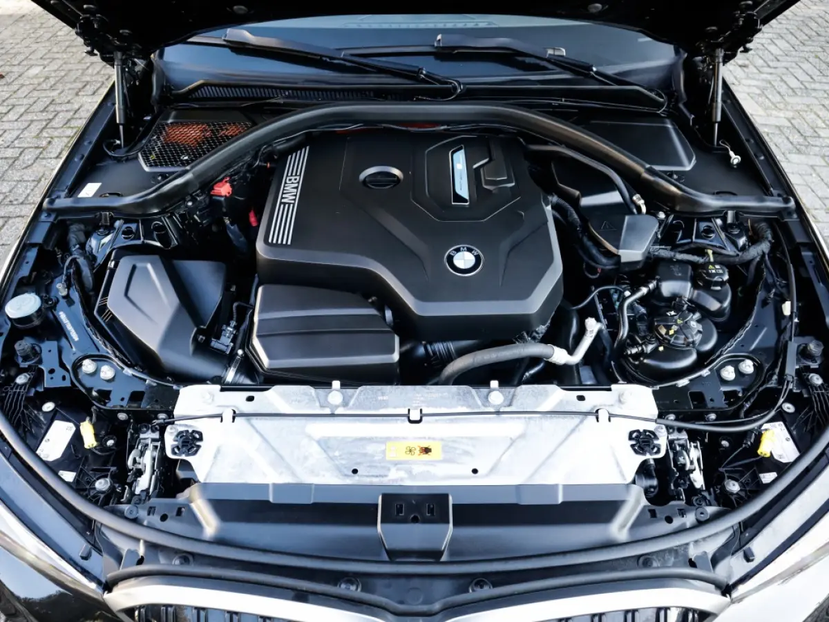 320e 1e-Eig. & Dealer-Onderh. BOVAG-Garantie. NL-Auto