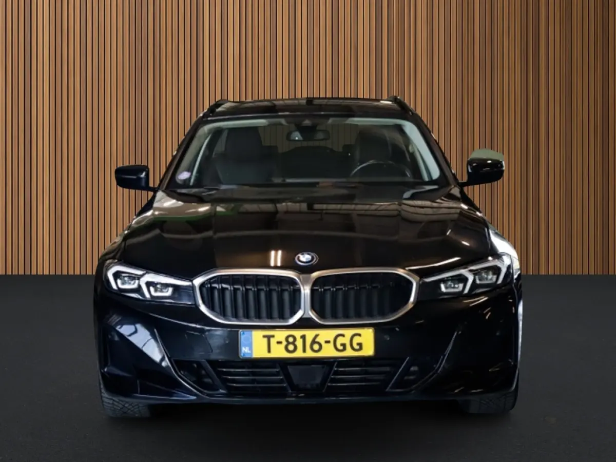320e 1e-Eig. & Dealer-Onderh. BOVAG-Garantie. NL-Auto