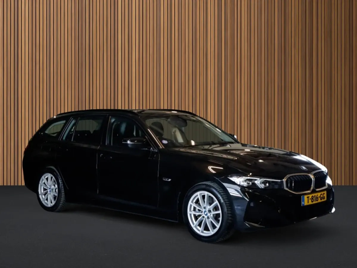 320e 1e-Eig. & Dealer-Onderh. BOVAG-Garantie. NL-Auto