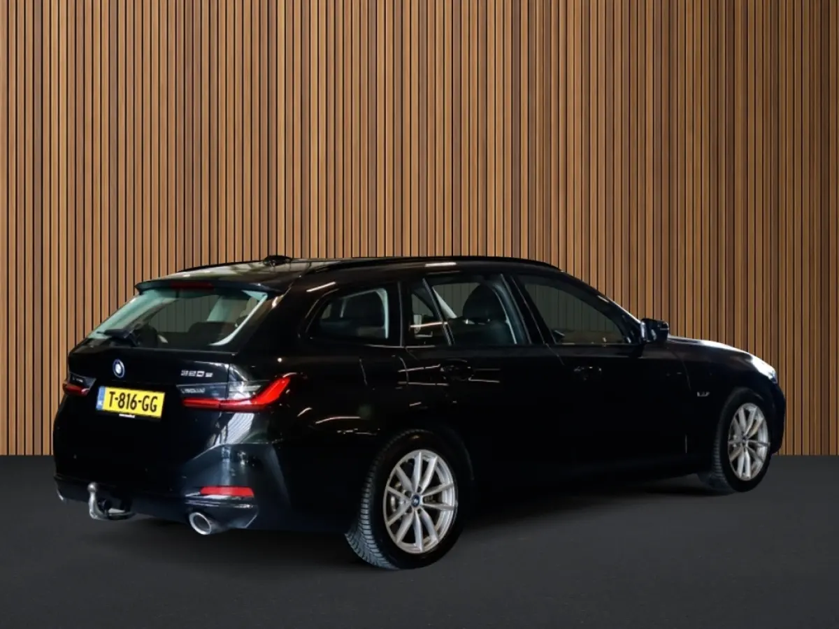 320e 1e-Eig. & Dealer-Onderh. BOVAG-Garantie. NL-Auto