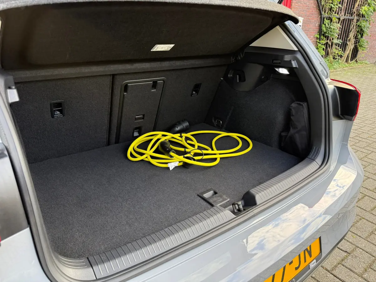 1.4 eHybrid Style - Automaat - Navi - Pano/Schuifdak - Climate - Org.NL