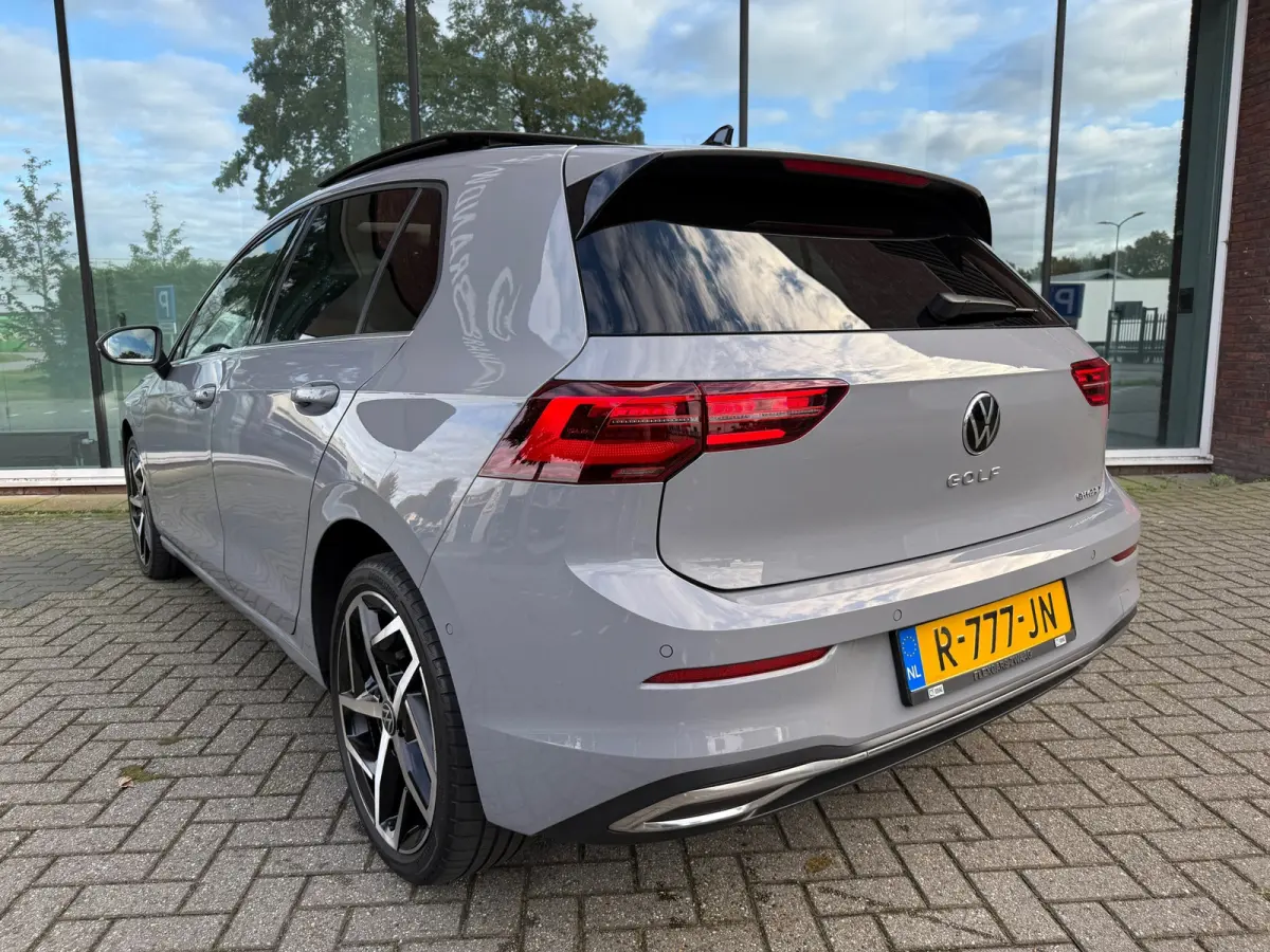 1.4 eHybrid Style - Automaat - Navi - Pano/Schuifdak - Climate - Org.NL