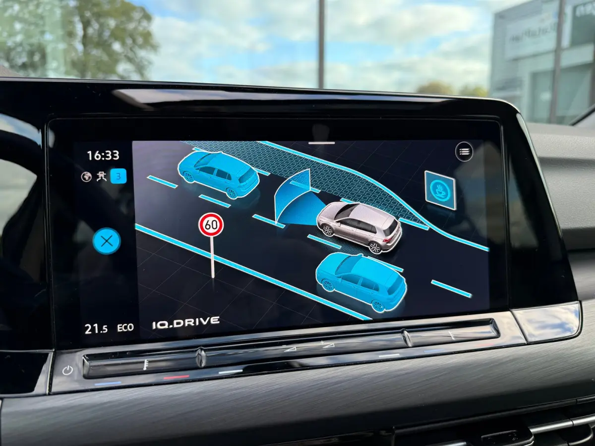 1.4 eHybrid Style - Automaat - Navi - Pano/Schuifdak - Climate - Org.NL