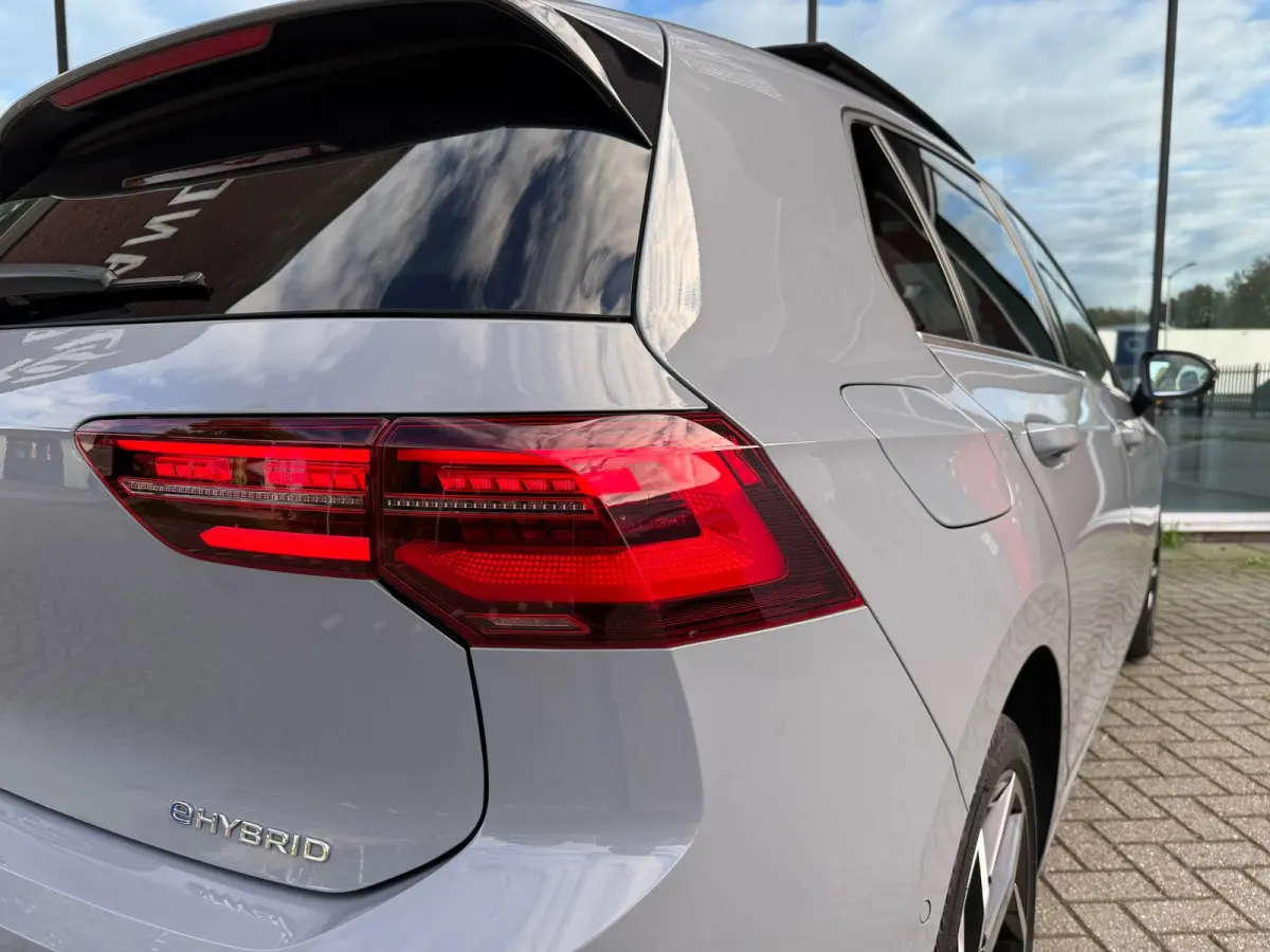 1.4 eHybrid Style - Automaat - Navi - Pano/Schuifdak - Climate - Org.NL
