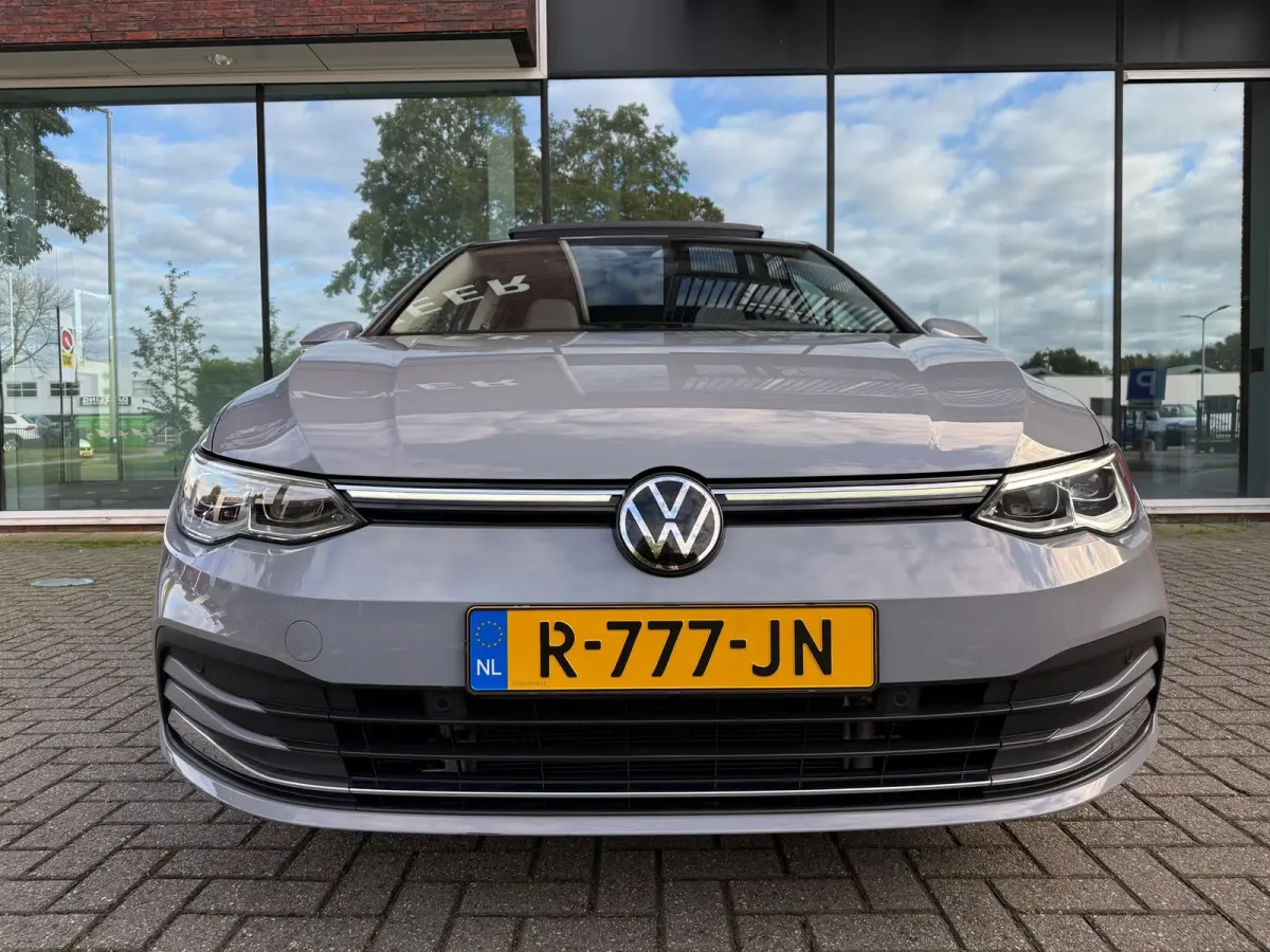 1.4 eHybrid Style - Automaat - Navi - Pano/Schuifdak - Climate - Org.NL